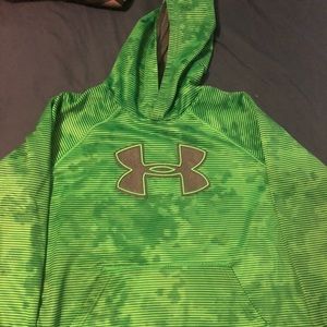 Youth XL Under Armour Hoodie